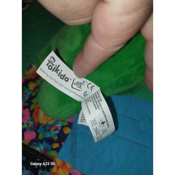 Toikido Among Us Green 8" Plush Red Beanie Hat Official - Picture 3 of 5